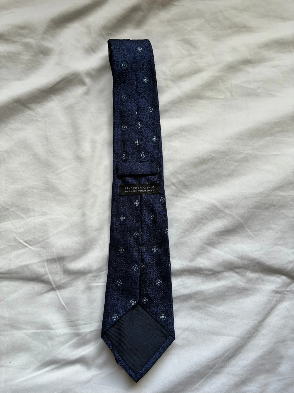 Saks Fifth Avenue Navy Blue Floral Geometric Men's Tie